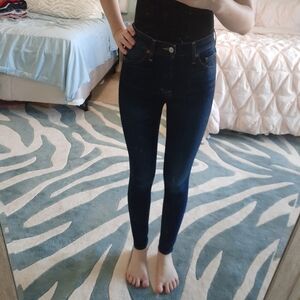 Women's Lucky Brand Dark Blue Skinny Jeans. Size 24 Or 00.
